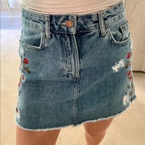 Zara denim skirt with embroidered sides
